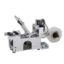Semi Automatic Round bottle Labeling, Model No. MT-50